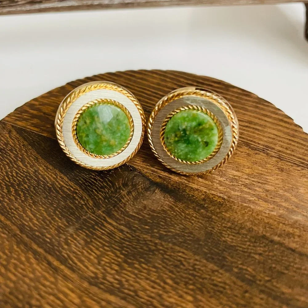 Vintage Green Green Gemstone Gold Tone Cuff Links